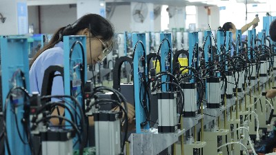 新達(dá)超聲波焊接機(jī)振動(dòng)系統(tǒng)異常噪音？故障診斷與快速修復(fù)
